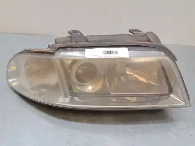 Pezzo di ricambio per auto di seconda mano Faro Anteriore Destro per AUDI A4 B5 (8D2) 1.8 Riferimenti OEM IAM 8D0941004AK  