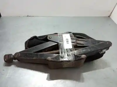 Pezzo di ricambio per auto di seconda mano Cric di sollevamento per FIAT QUBO (225_) 1.3 D MULTIJET (225CXB1A, 225AXB1A, 225CXB11, 225AXB11,... Riferimenti OEM IAM   