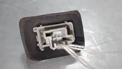 Second-hand car spare part licence plate light for mazda 2 (dy) 1.6 oem iam references   