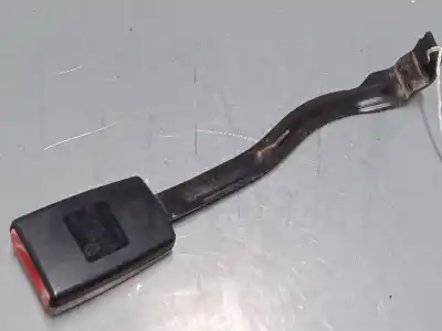 Peça sobressalente para automóvel em segunda mão CHICOTE / ENCAIXE CINTO SEGURANÇA DIANTEIRO ESQUERDO por SEAT TOLEDO III (5P2) 2.0 TDI 16V Referências OEM IAM   
