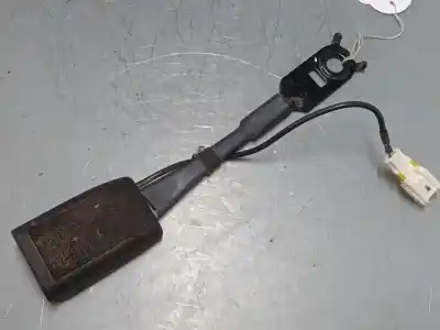 Peça sobressalente para automóvel em segunda mão CHICOTE / ENCAIXE CINTO SEGURANÇA DIANTEIRO ESQUERDO por CITROEN C4 II (NC_) 1.6 HDi 110 Referências OEM IAM   