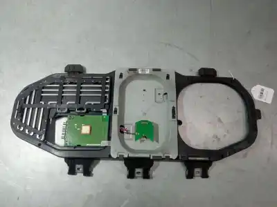 Pezzo di ricambio per auto di seconda mano BASE DELL ANTENNA per MERCEDES-BENZ CLASE M (W164) ML 350 CDI 4-MATIC (164.122) Riferimenti OEM IAM A1648202575  