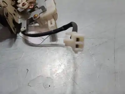 Second-hand car spare part trunk lock for mazda 2 (dy) 1.6 oem iam references   