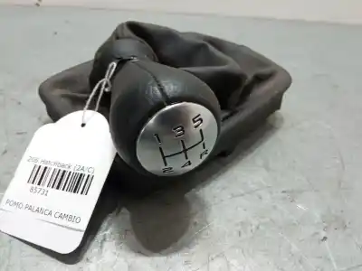 Pièce détachée automobile d'occasion POMMEAU DE LEVIER DE VITESSES pour PEUGEOT 206 HATCHBACK (2A/C) 2.0 HDI 90 Références OEM IAM   