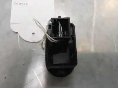 Автозапчастина б/у передні вікний вмикач для citroen c3 i (fc_, fn_) 1.4 i посилання на oem iam 96401469xt  