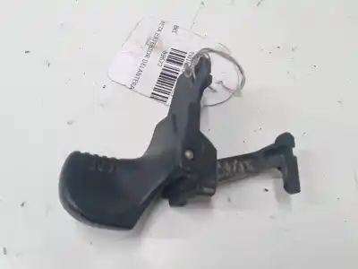 Pièce détachée automobile d'occasion POIGNÉE DE PORTE AVANT DROITE pour RENAULT TWINGO I (C06) 1.2 Alize Références OEM IAM 7700822425  
