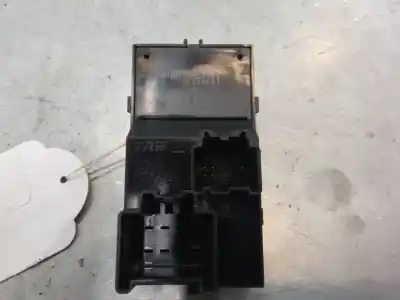 Peça sobressalente para automóvel em segunda mão botão / interruptor elevador vidro dianteiro direito por opel mokka / mokka x (j13) 1.6 cdti (_76) referências oem iam 13301886   Peça sobressalente para automóvel em segunda mão botão / interruptor elevador vidro dianteiro direito por opel mokka / mokka x (j13) 1.6 cdti (_76) referências oem iam 13301886