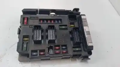 İkinci el araba yedek parçası RÖLE/SIGORTA KUTUSU için CITROEN C5 I (DC_) 1.8 16V (DC6FZB. DC6FZE) OEM IAM referansları 9641257980  