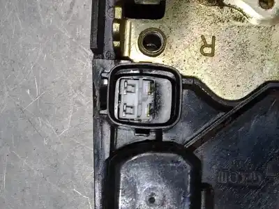 Pezzo di ricambio per auto di seconda mano serratura porta anteriore destra per chrysler voyager iv (rg, rs) 2.5 crd riferimenti oem iam   