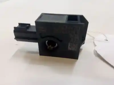 Peça sobressalente para automóvel em segunda mão sensor por opel zafira tourer c (p12) 1.6 cdti (75) referências oem iam 13504470