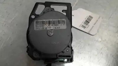 Second-hand car spare part central rear seat belt for nissan note (e11, ne11) 1.5 dci oem iam references   