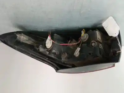 Peça sobressalente para automóvel em segunda mão farolim traseiro esquerdo por opel zafira tourer c (p12) 1.6 cdti (75) referências oem iam 39033312  