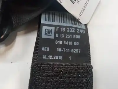 Peça sobressalente para automóvel em segunda mão cinto de segurança traseiro direito por opel zafira tourer c (p12) 1.6 cdti (75) referências oem iam 