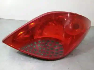 Автозапчастина б/у правий ліхтар для PEUGEOT 207/207+ (WA_, WC_) 1.4 16V Посилання на OEM IAM   