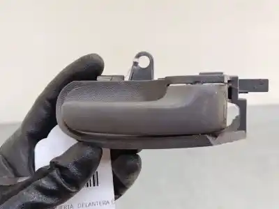 Peça sobressalente para automóvel em segunda mão Puxador Interior Dianteiro Direito por CITROEN C1 (PM_, PN_) 1.0 Referências OEM IAM   