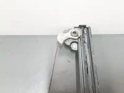 Peça sobressalente para automóvel em segunda mão elevador de vidros dianteiro direito por citroen c1 (pm_, pn_) 1.0 referências oem iam   