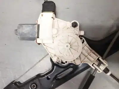 Second-hand car spare part passenger side right window regulator for bmw 1 (e87) 120 d oem iam references 7067796s  