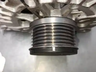 Second-hand car spare part alternator for volvo v40 fastback (525) d2 oem iam references   