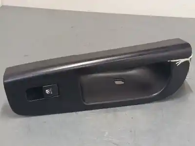 Second-hand car spare part  for KIA CEE'D FASTBACK (ED)  OEM IAM references 833511H000  