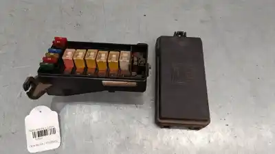 Tweedehands auto-onderdeel RELAIS/ZEKERINGENKASTJE voor LAND ROVER FREELANDER I (L314) 2.0 DI 4x4 OEM IAM-referenties YQE103040  