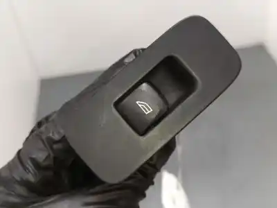 İkinci el araba yedek parçası arka sol cam kontrolü için volvo v40 fastback (525) d2 oem iam referansları 31334569