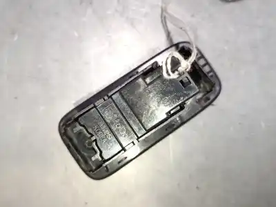 Peça sobressalente para automóvel em segunda mão botão / interruptor elevador vidro traseiro direito por volvo v40 fastback (525) d2 referências oem iam 31334569  