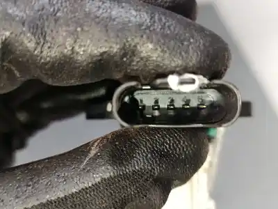 Second-hand car spare part flowmeter for bmw 7 (e65, e66, e67) 730 i, li oem iam references 752051904  