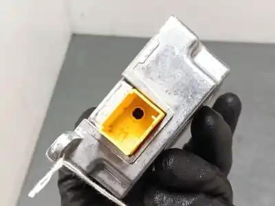 Second-hand car spare part airbag control unit for bmw 7 (e65, e66, e67) 730 i, li oem iam references 65776970889  