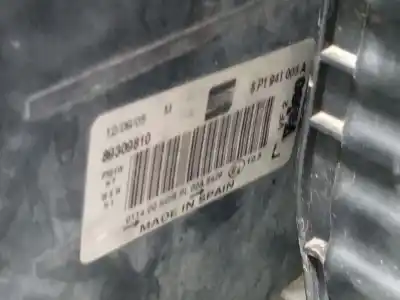 Second-hand car spare part left headlight for seat leon (1p1) 1.9 tdi oem iam references 5p1941005a  