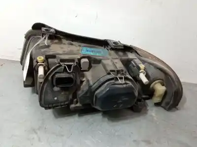 Автозапчасти б/у правая фара за audi a4 b5 (8d2) 2.4 quattro ссылки oem iam   89300381