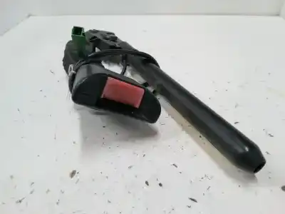 Автозапчасти б/у КРЮК ДЛЯ РЕМНЯ ПЕРЕДНИЙ ПРАВЫЙ за OPEL ASTRA G DESCAPOTABLE (T98) 1.6 (F67) ссылки OEM IAM   