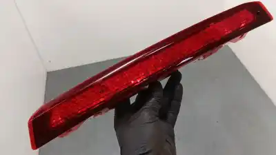 Peça sobressalente para automóvel em segunda mão FAROLIM DE TRAVÃO CENTRAL por FORD C-MAX II (DXA/CB7, DXA/CEU) 1.0 ECOBOOST Referências OEM IAM 7S7113A601BF  