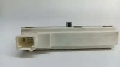 Pezzo di ricambio per auto di seconda mano interruttore per lancia ypsilon (402) gold riferimenti oem iam   