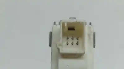 Pezzo di ricambio per auto di seconda mano interruttore per lancia ypsilon (402) gold riferimenti oem iam   