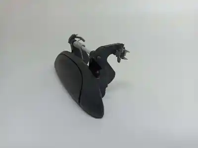 Second-hand car spare part exterior left front door handle for dacia logan básico oem iam references 7700433075  