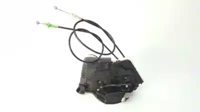 Peça sobressalente para automóvel em segunda mão fechadura da porta dianteira direita por toyota yaris active referências oem iam 690300d540