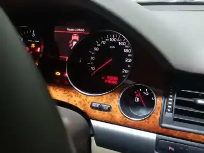Автозапчастина б/у панель інструментів для audi a8 (4e2) 4.2 tdi quattro посилання на oem iam 4e0920901c  