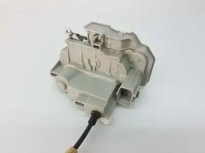 Автозапчасти б/у замок передней правой двери за lancia delta (181) silver ссылки oem iam 51878547 Автозапчасти б/у замок передней правой двери за lancia delta (181) silver ссылки oem iam 51878547
