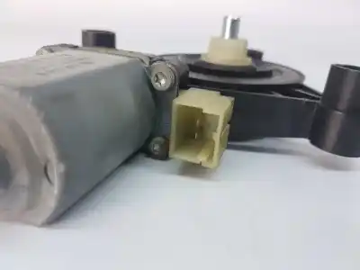 Автозапчастина б/у двигатель переднього правого скла для seat leon st (5f8) style посилання на oem iam 5q0959802b  0130822718