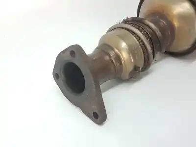 Pièce détachée automobile d'occasion catalyseur de voiture pour audi a4 avant (8e) 1.9 tdi références oem iam 8e0131701fm 8e0254201d 8e254201d / 4b0253097 