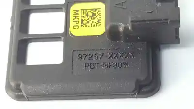 Peça sobressalente para automóvel em segunda mão sensor por hyundai i20 active classic blue referências oem iam 972573v100  97257xxxxx