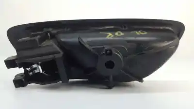 Recambio de automóvil de segunda mano de maneta interior delantera derecha para renault megane iv berlina 5p intens referencias oem iam 826725403r  