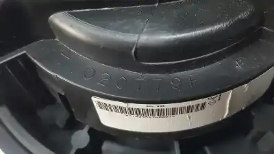 Peça sobressalente para automóvel em segunda mão motor de sofagem por renault clio iv limited referências oem iam 272101170r t1029527h t1020779f