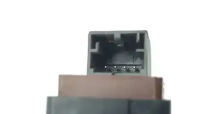 Second-hand car spare part tailgate button for audi a6 lim. (4g2) 3.0 tdi quattro oem iam references 4h0959831a  4g1959829