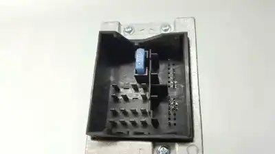 Second-hand car spare part audio system / radio cd for peugeot 208 access oem iam references 98030745zd  