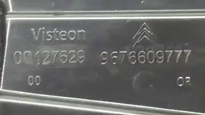 Peça sobressalente para automóvel em segunda mão saída de ar lateral esquerda por citroen c4 lim. seduction referências oem iam 9676609777  