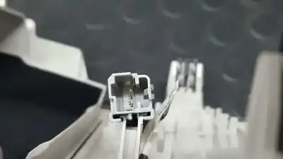 Second-hand car spare part interior light for ford fiesta (ce1) titanium oem iam references h1bbha2001  