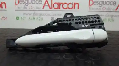 Second-hand car spare part exterior right front door handle for renault clio iv limited oem iam references 