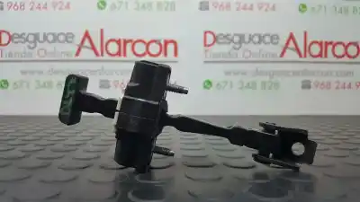 Second-hand car spare part door stop for renault clio iv limited oem iam references 