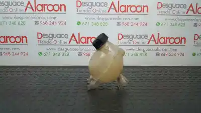 Second-hand car spare part coolant expansion tank for citroen c3 picasso exclusive oem iam references 9800777280